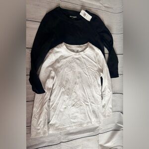 Old Navy Black🖤 & White🤍Long Sleeve Crew Neck T-Shirt 2- PackToddler Boys.(NEW)